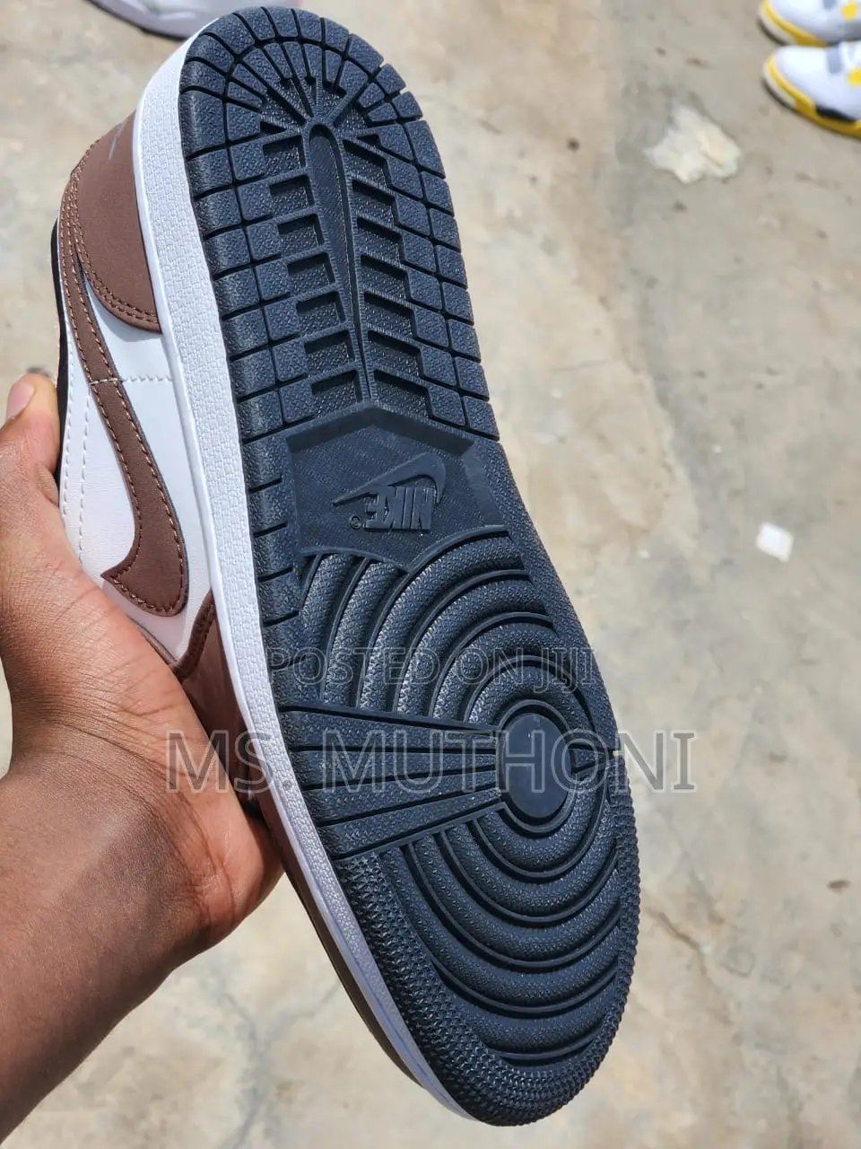 Air Jordan 1 Low "Mocha 40-45