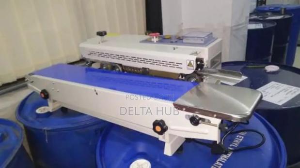 Semi-Automatic Heat Sealing Machine - main view