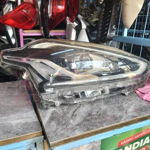 Sienta New Model Headlight