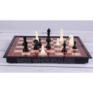 Magnetic Foldable Chess Board - main view