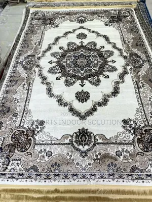 Experience the Artistry of Iraqi Carpet Weaving.