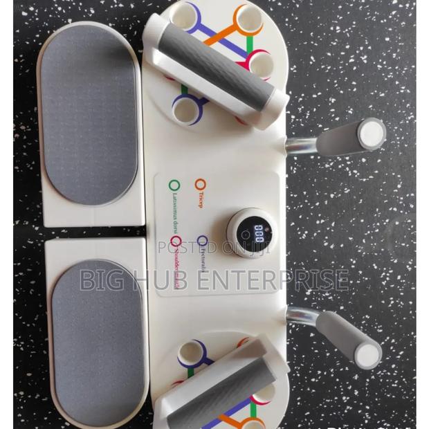 Smart Push Up Board With a Timer and Resistance Band