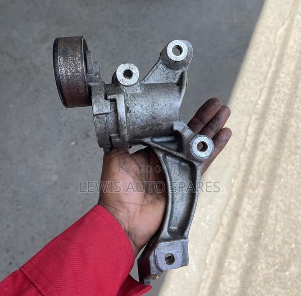 Hr12 2wd Supercharged Tensioner - main view