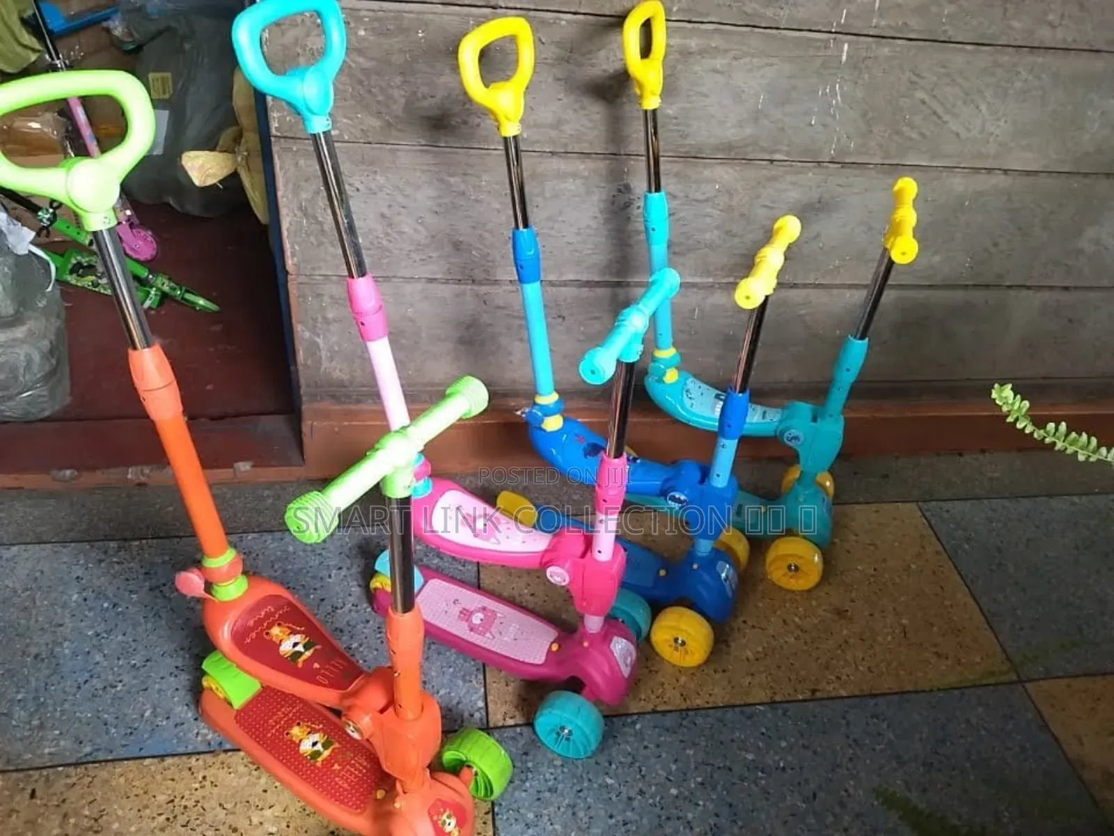 2 in 1 Scooter With Push Handle