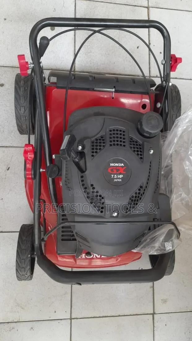 Honda Lawn Mower 196cc - thumbnail 2