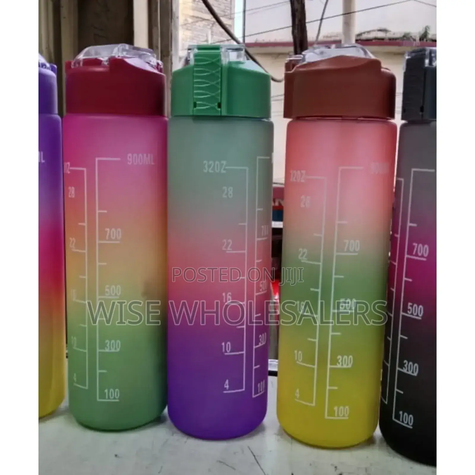 900ml Large Capacity Water Bottle