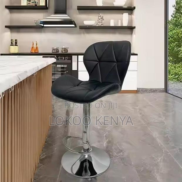 Office Stool: Butterfly Height Adjustable Office Stool - thumbnail 2