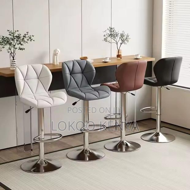 Office Stool: Butterfly Height Adjustable Office Stool - thumbnail 4