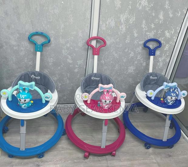 Momeasy Baby Walker - main view