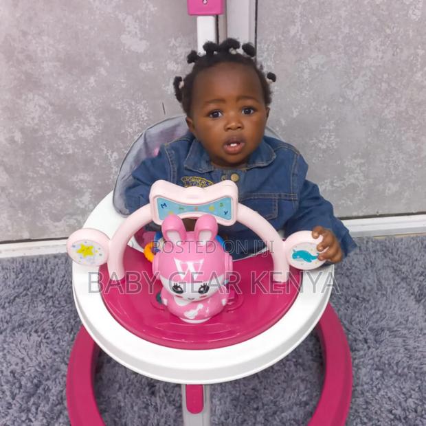 Momeasy Walker*Walkers* - main view