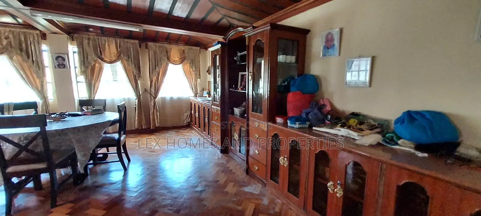 5bdrm Maisonette in Nkoroi for sale