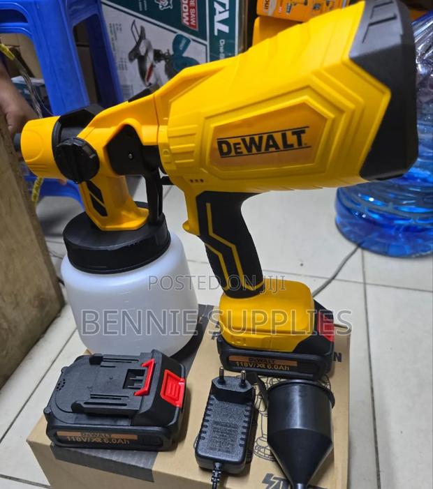 Dewalt Spray Gun / Rechargeable Cordless Spray Gun