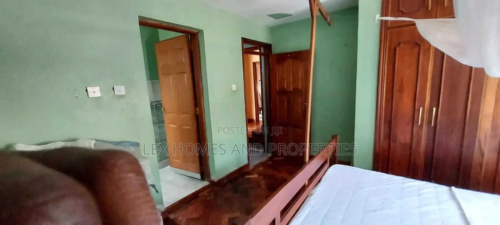 5bdrm Maisonette in Nkoroi for sale