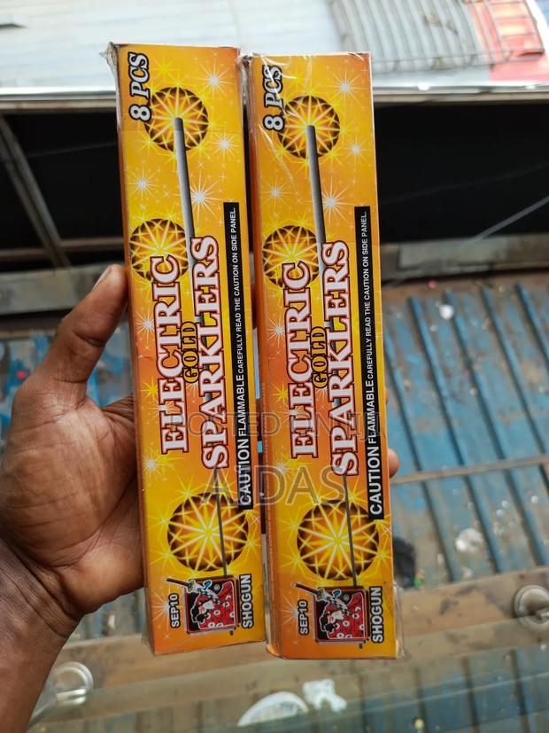 8 PCS Electric Gold Sparklers - thumbnail 3