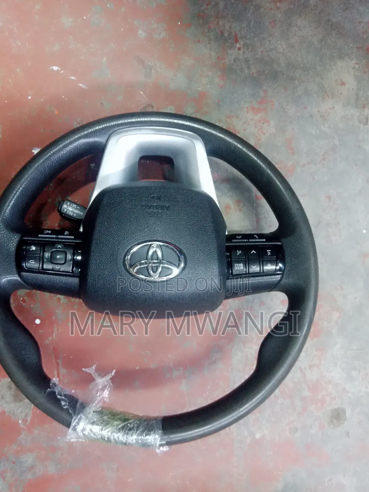 Ex Japan Hilux Levo/Fortuner Steering Airbag