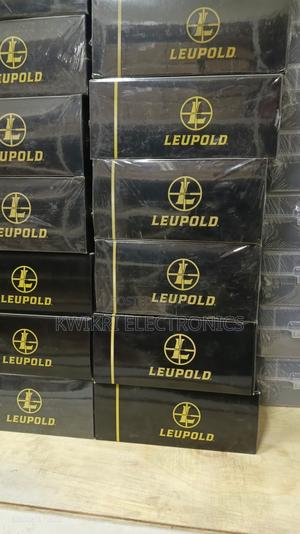 Leupold Binoculars 10x42 - main view