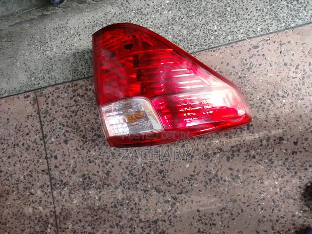 Toyota Alphard - main view