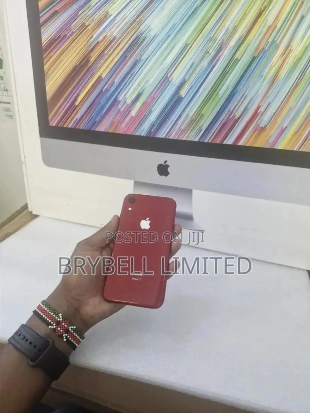 Apple iPhone XR 64 GB Red