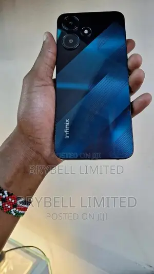 Infinix Hot 30 Play 128 GB Blue