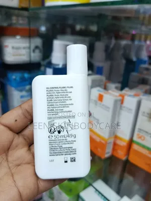Loroche -Posay Anthelios SPF 50 Sunscreen
