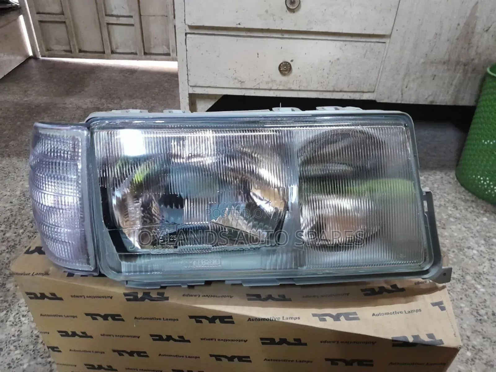 Mercedes-benz 190 Headlamp+Corner Lamp(Depo)