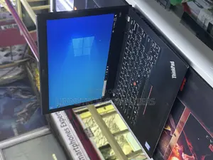 Laptop Lenovo ThinkPad X280 8GB Intel Core i5 SSD 256GB