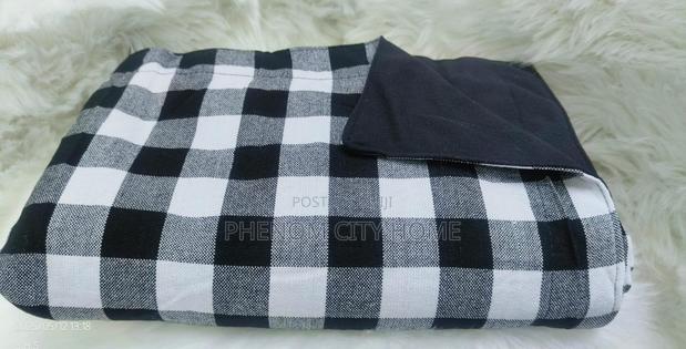 Breathable Masai Fleece Blankets - thumbnail 2