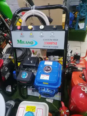 Long Lasting 3300psi Milano Petrol Pressure Washer