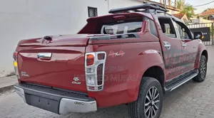 Isuzu D-MAX 2018 Red