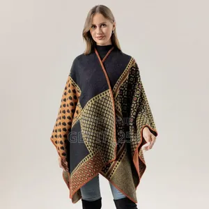 *Women's Geometric Wrap Shawl/Poncho*