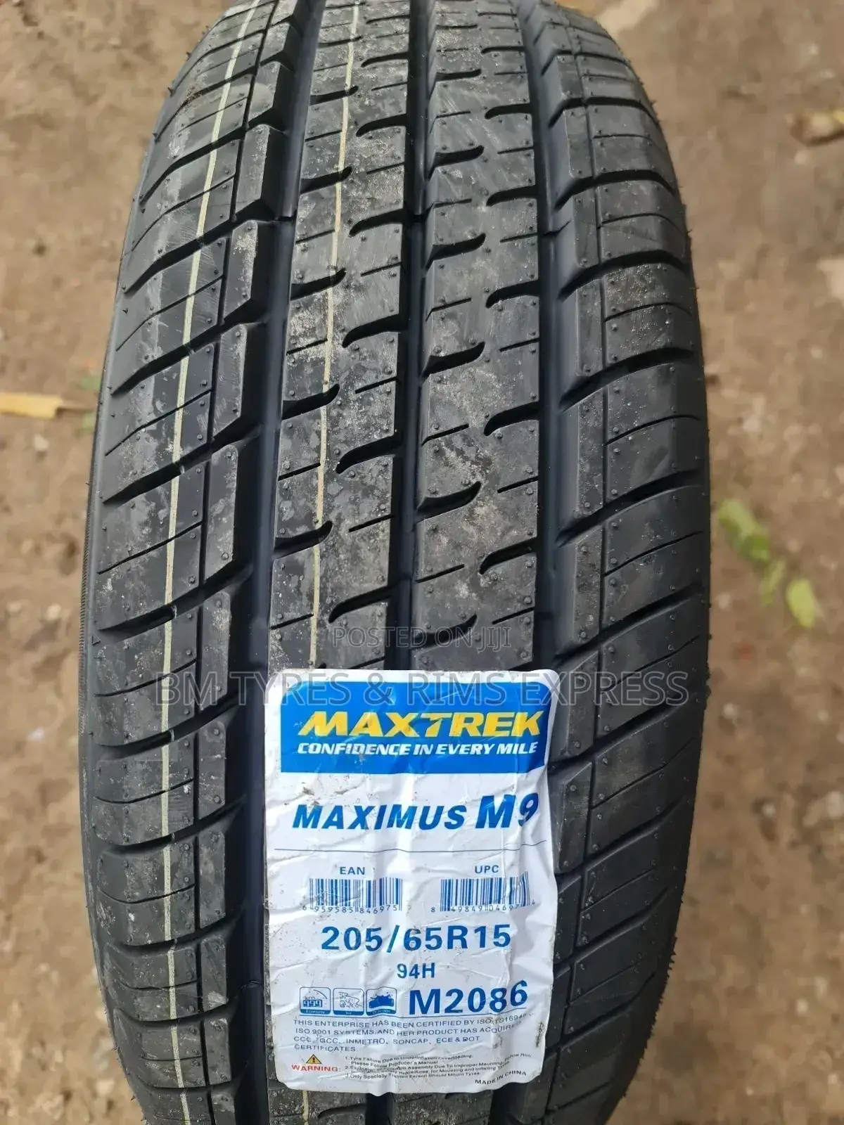 205 /65 R15 Maxtrek Tyres