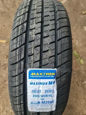 205 /65 R15 Maxtrek Tyres