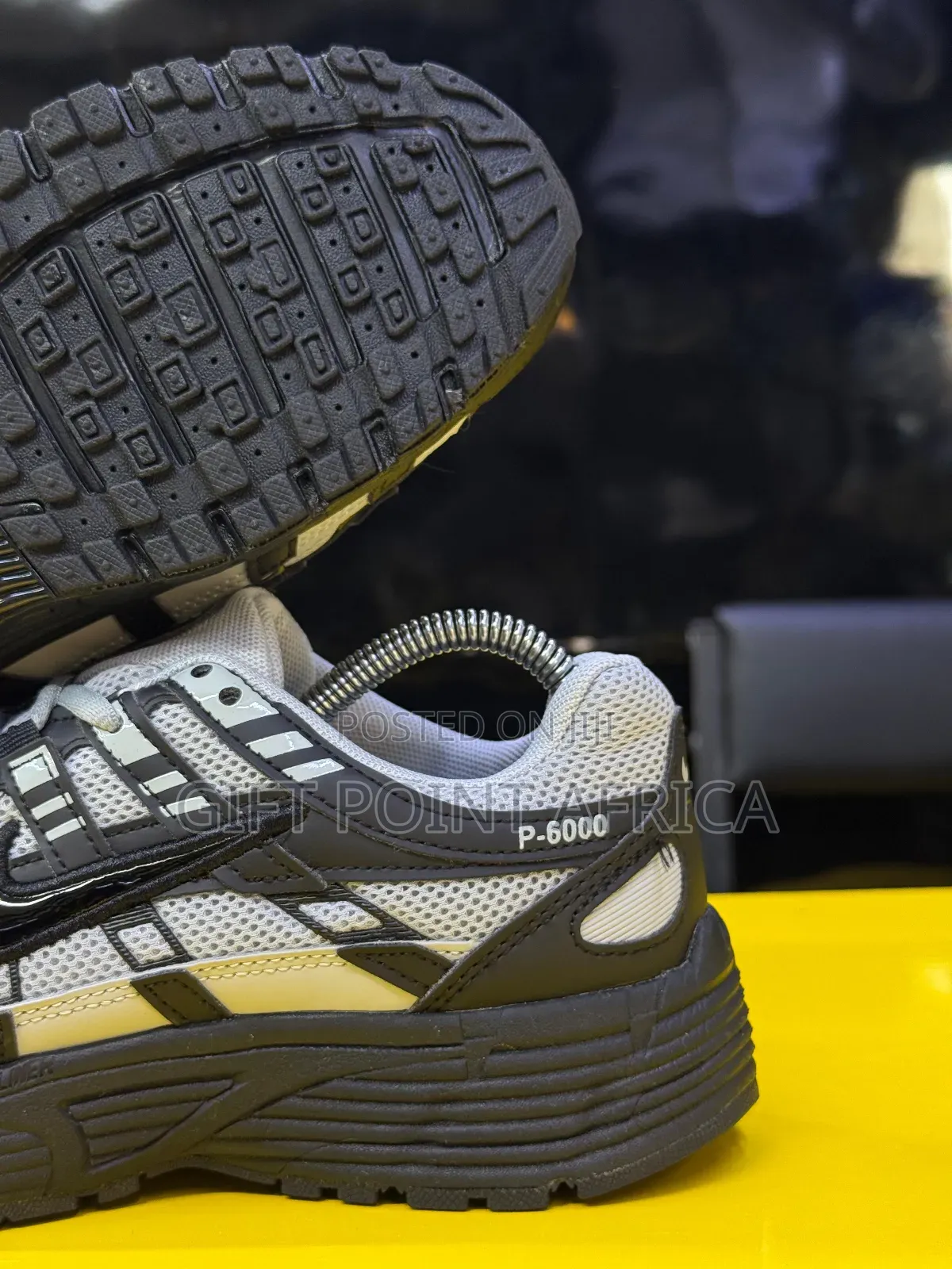 Nike P-6000 “ Shadow Grey”.