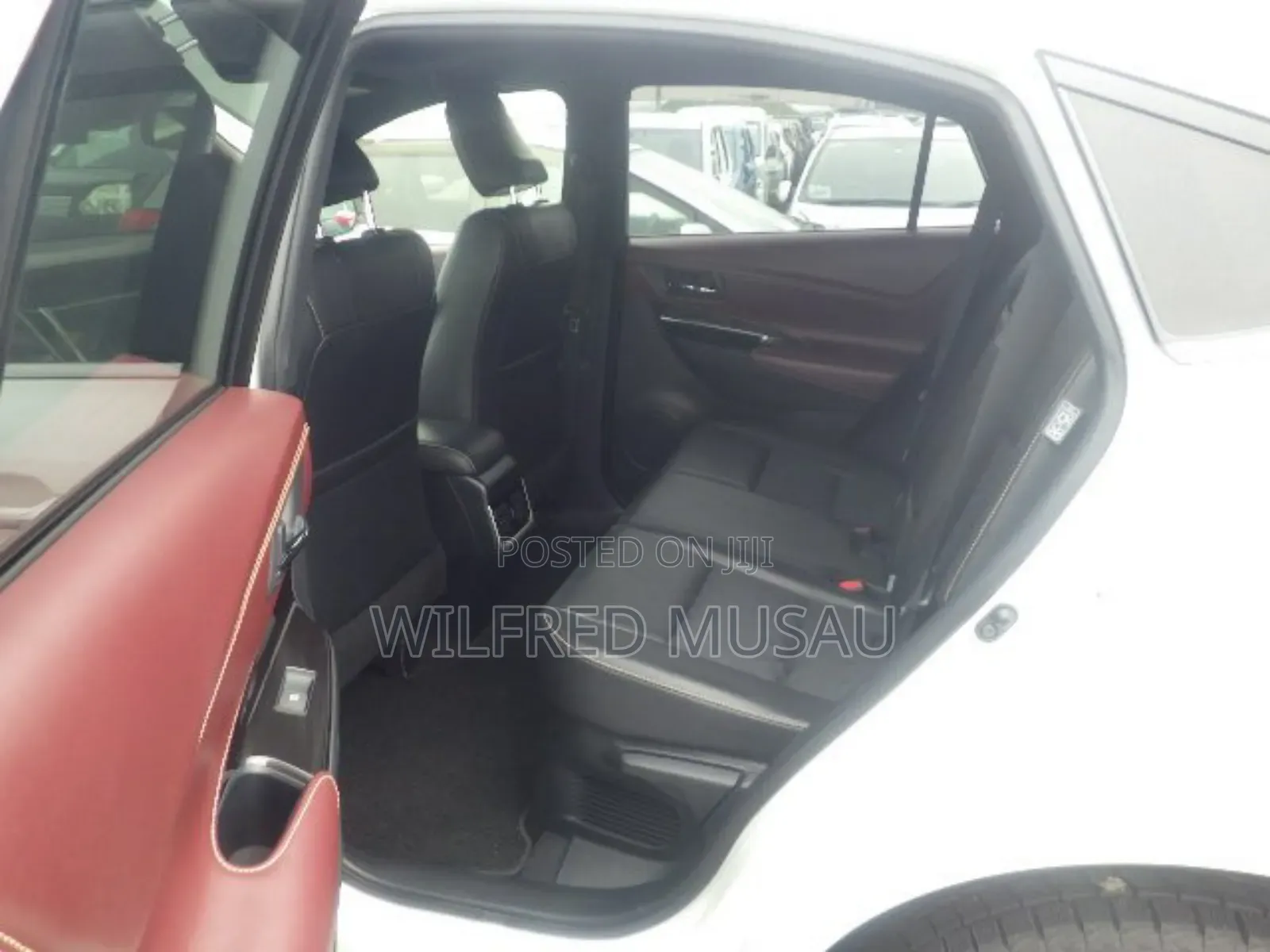 Toyota Harrier 2.0 4WD 2018 White