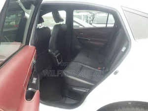 Toyota Harrier 2.0 4WD 2018 White