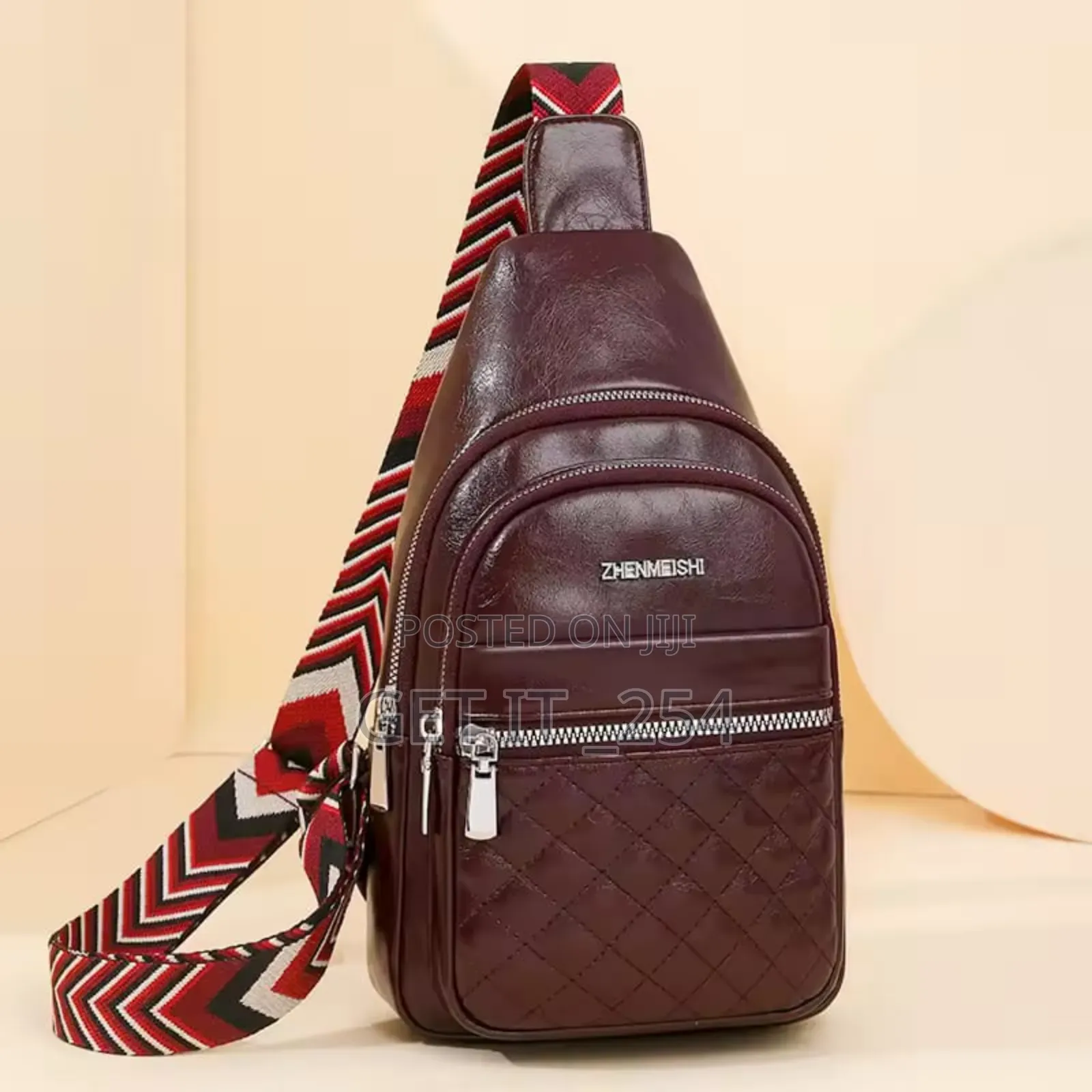 *Casual Zipper Fanny Bag* 

▫ *Material: Pu Leather*