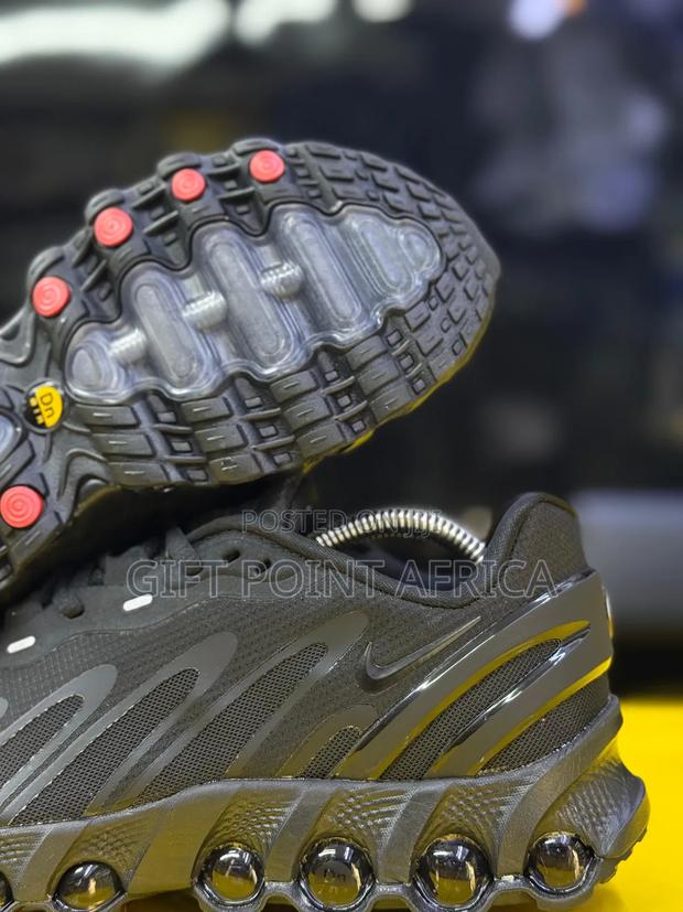 Nike Airmax Dn8 “ Tripple Black ” Sneakers - thumbnail 5