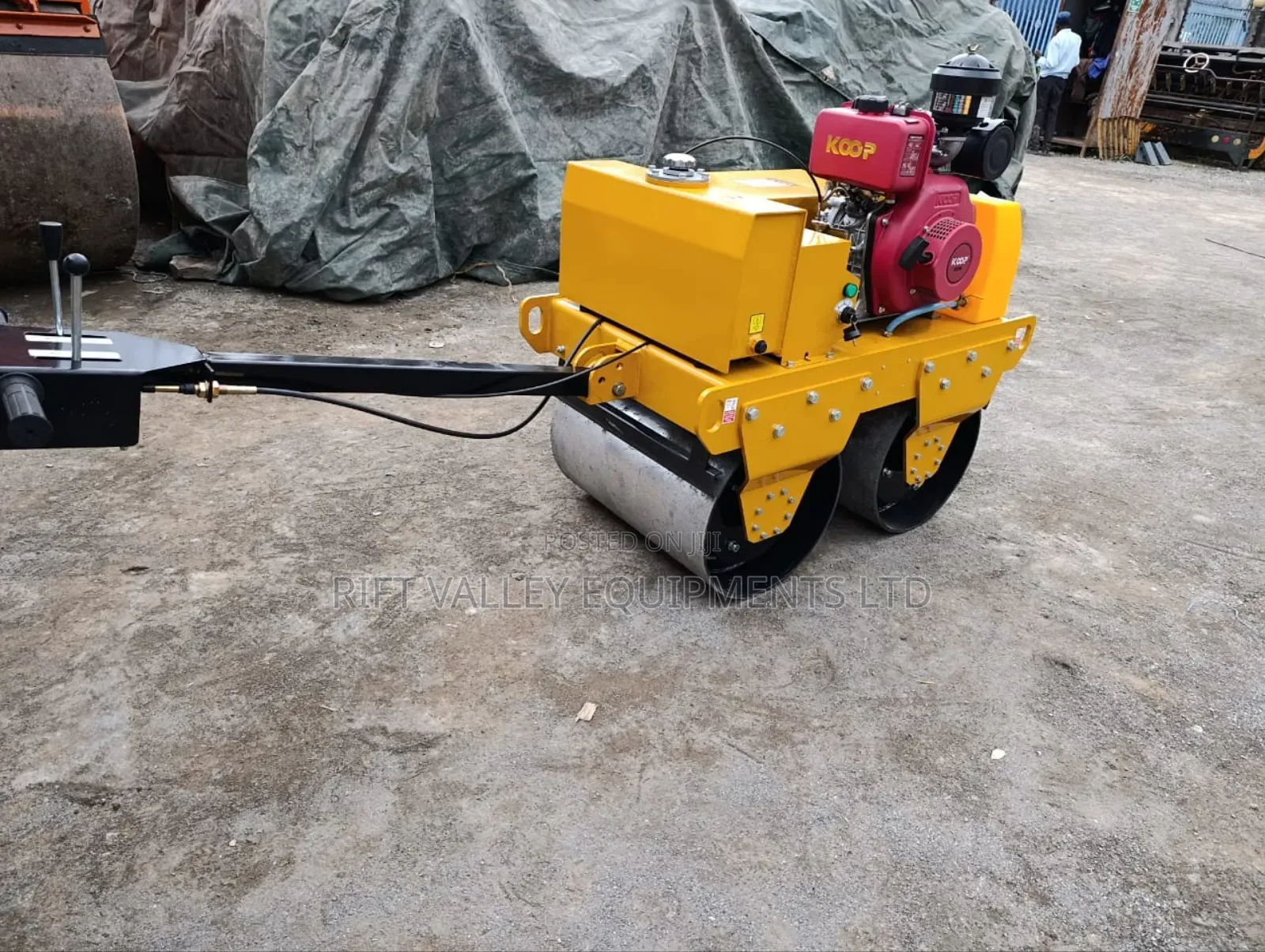 Pedestrian Roller 700 KGS Dead Weight 1,400 KGS Vibrating