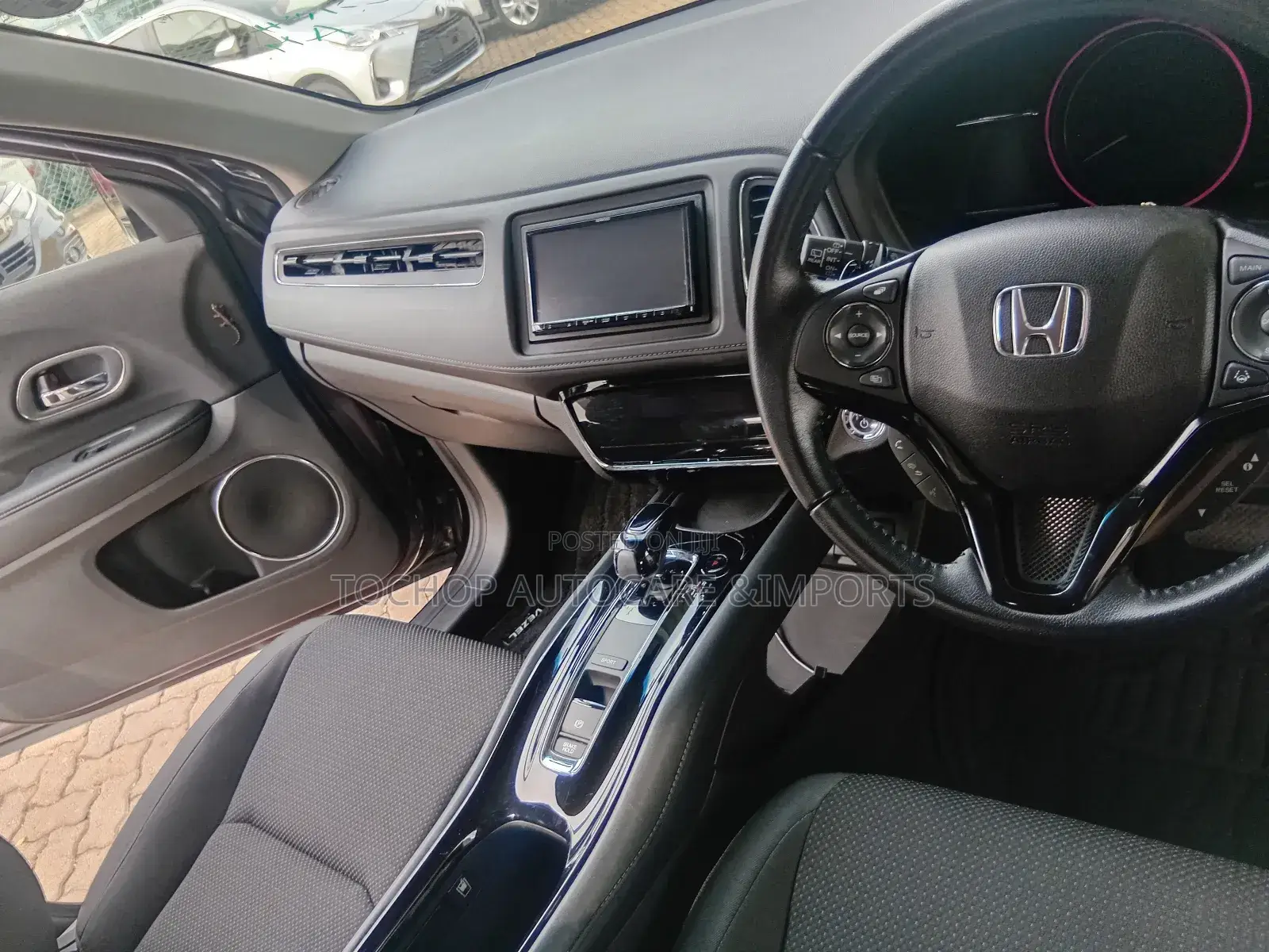 Honda Vezel 1.5 2WD 2018 Brown