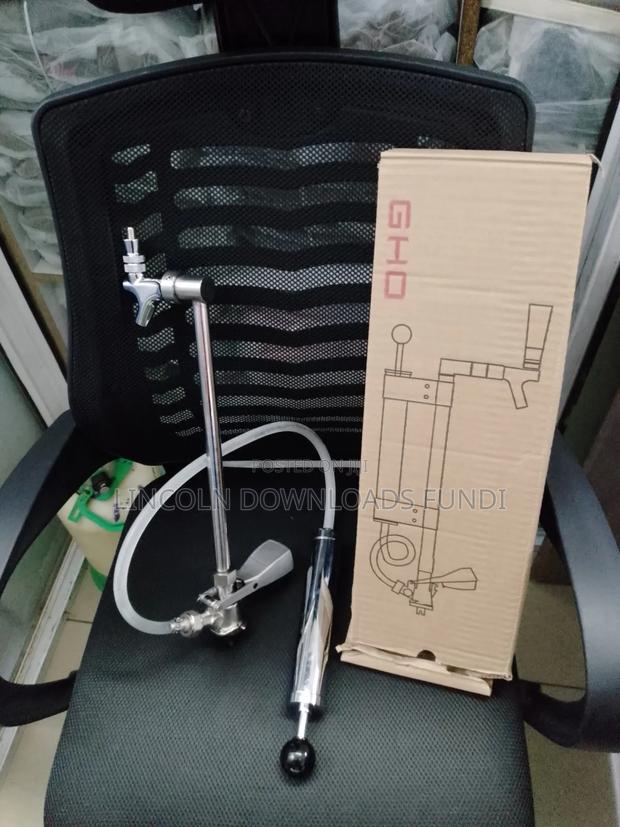 Hard Metallic Shiny Keg Pumps - thumbnail 5