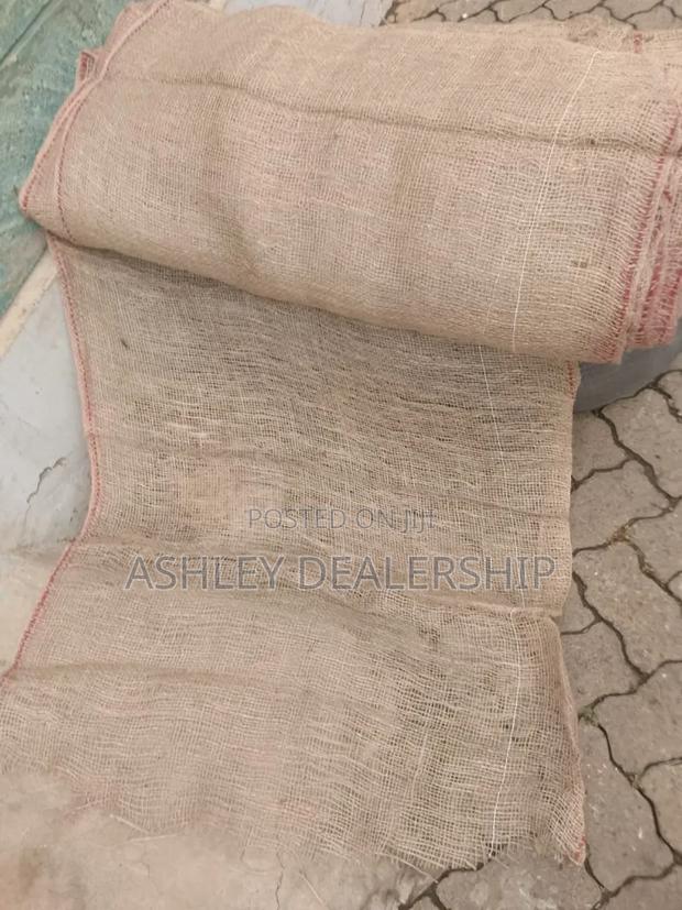 Hesian Cloth (Big Holes)