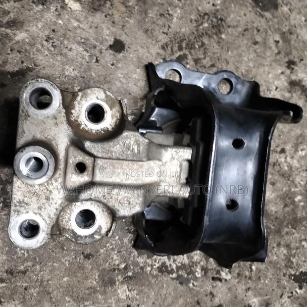 Engine Mount Nissan Note New Model Turbo,Hr12