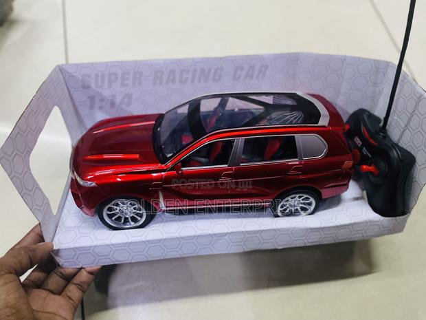 Red Rc Super Racing Car With Controller - main view