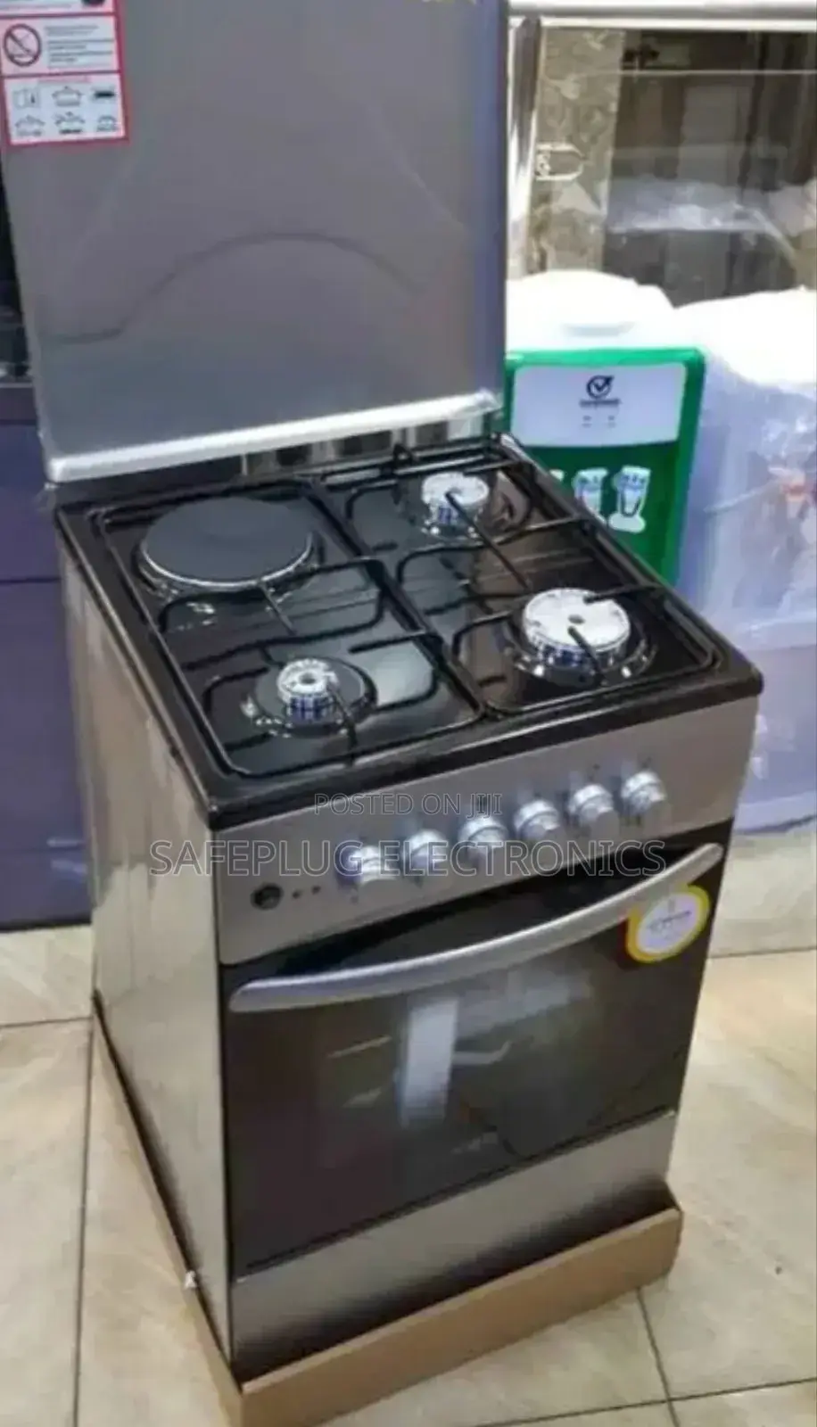 Standing Cooker (Von) 50 by 50cm, 3gas +1electroplate; New