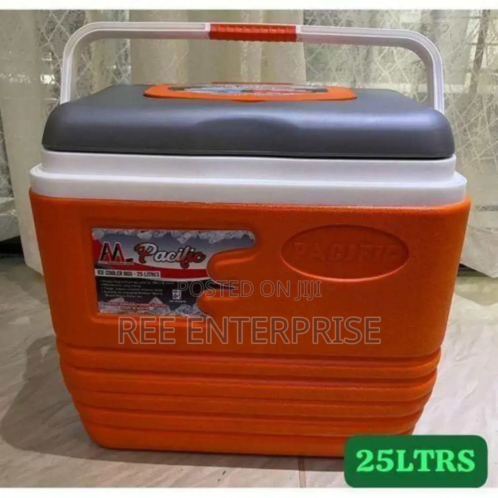 Cooler Box Pacific 25 Litres
