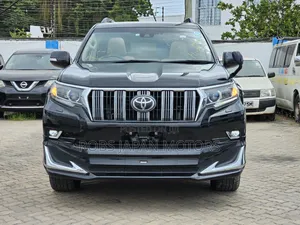 Toyota Land Cruiser Prado 2.7 2018 Matt Black