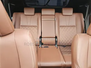 Toyota Harrier 2.0 2018 White