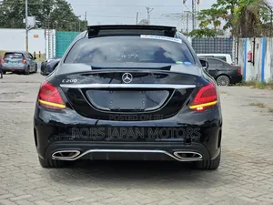 Mercedes-Benz C200 2019 Black