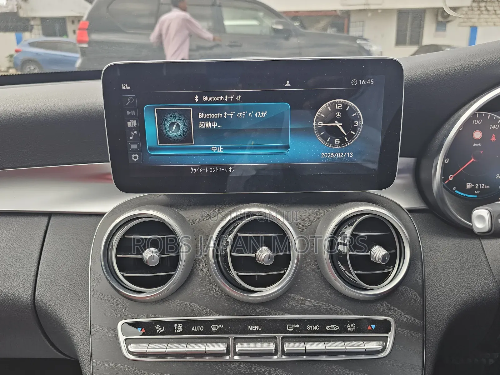 Mercedes-Benz C200 2019 Black