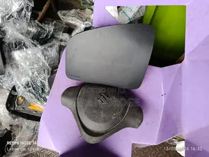 Suzuki Wagon R Dashboard and Steering Airbag